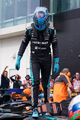 FORMULA ONE CANADIAN GRAND PRIX 2026 George Russell 63 (GBR) Mercedes celebrates after taking Pole in qualifying for the race during the Formula 1 Lenovo Canadian Grand Prix 2026, 5th round of the 2026 Formula One World Championship, WM, Weltmeisterschaft from May 22 to 24, 2026 at the Circuit Gilles Villeneuve, Montreal, Canada Credit: Robbie Hoad Every Second Media Editorial use only. All images are copyright Every Second Media Limited. No images may be reproduced without prior permission. Copyright: xIMAGO EveryxSecondxMediax ESM-2005-0332 RobbiexHoadx xEveryxSecondxMediax