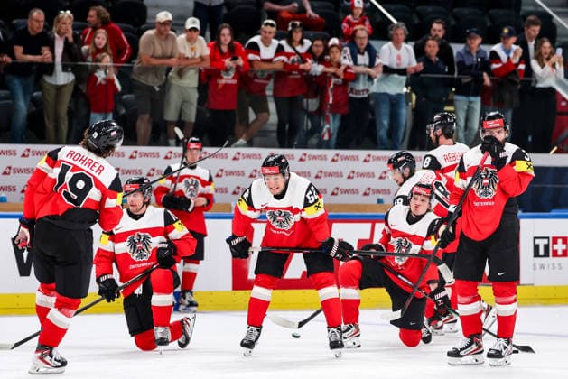 Ice hockey, Eishockey - IIHF WC 2026 ZURICH,SWITZERLAND,23.MAY.26 - ICE HOCKEY - IIHF Ice Hockey World Championship, WM, Weltmeisterschaft 2026, group stage, Austria vs Germany. Image shows Paul Huber (AUT) and the players of Austria.  GEPAxpictures xMaticxKlansek