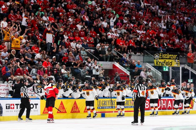 Ice hockey, Eishockey - IIHF WC 2026 ZURICH,SWITZERLAND,23.MAY.26 - ICE HOCKEY - IIHF Ice Hockey World Championship, WM, Weltmeisterschaft 2026, group stage, Austria vs Germany. Image shows the rejoicing of Germany.  GEPAxpictures xMaticxKlansek