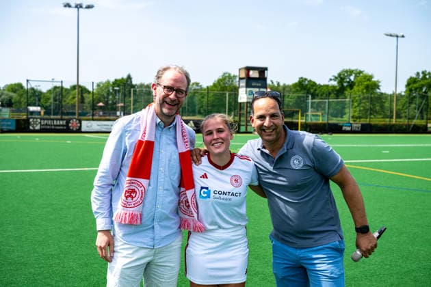 BHC 1 Damen Club Raffelberg Feldhockey, 2 Playdown Spiel, 1 Bundesliga, Frauen Bremen, Deutschland, 23 05 26 BHC 1 Damen Club Raffelberg im Bremer Hockey Club e V am 23 05 2026 in Bremen, Deutschland Foto von Axel Kaste Sieg, Freude, Jubel, BHC Team spielt nächste Saison 1 Bundesliga Bremen Bremer Hockey Club e V Freie Hansestadt Bremen Deutschland BHC Damen - Raffelberg 3-1 23.5.26 LR-4924