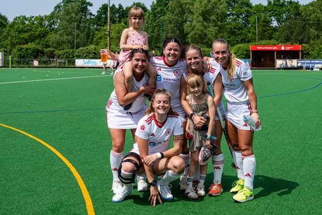 BHC 1 Damen Club Raffelberg Feldhockey, 2 Playdown Spiel, 1 Bundesliga, Frauen Bremen, Deutschland, 23 05 26 BHC 1 Damen Club Raffelberg im Bremer Hockey Club e V am 23 05 2026 in Bremen, Deutschland Foto von Axel Kaste Sieg, Freude, Jubel, BHC Team spielt nächste Saison 1 Bundesliga Bremen Bremer Hockey Club e V Freie Hansestadt Bremen Deutschland BHC Damen - Raffelberg 3-1 23.5.26 LR-4931