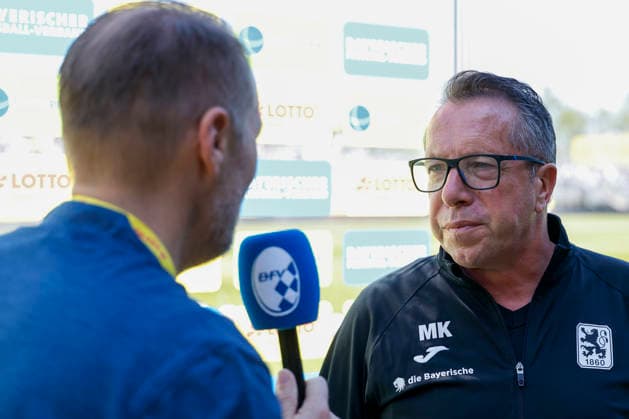 f l n r Fabian Frühwirth becomes deputy BFV managing director in conversation with coach Markus Kauczinski TSV 1860 Munich before the Bavarian Toto Cup final between FC Würzburger Kickers and TSV 1860 Munich at Stadion am Dallenberg, Würzburg, Germany, on May 23, 2026 Copyright: HMBxMedia xHeikoxBecker