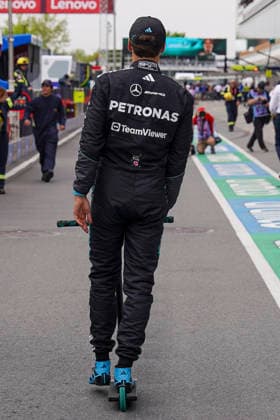 FORMULA ONE CANADIAN GRAND PRIX 2026 George Russell 63 (GBR) Mercedes after taking Pole in qualifying during the Formula 1 Lenovo Canadian Grand Prix 2026, 5th round of the 2026 Formula One World Championship, WM, Weltmeisterschaft from May 22 to 24, 2026 at the Circuit Gilles Villeneuve, Montreal, Canada Credit: Robbie Hoad Every Second Media Editorial use only. All images are copyright Every Second Media Limited. No images may be reproduced without prior permission. Copyright: xIMAGO EveryxSecondxMediax ESM-2005-0345 RobbiexHoadx xEveryxSecondxMediax