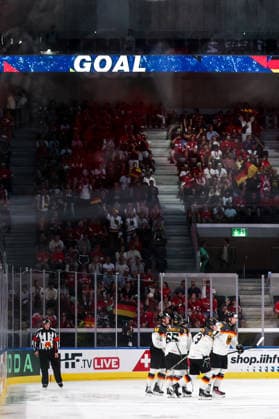 Ice hockey, Eishockey - IIHF WC 2026 ZURICH,SWITZERLAND,23.MAY.26 - ICE HOCKEY - IIHF Ice Hockey World Championship, WM, Weltmeisterschaft 2026, group stage, Austria vs Germany. Image shows the rejoicing of Germany.  GEPAxpictures xMaticxKlansek