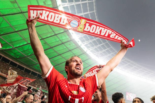 GER, DFB Cup Final, Training and Press Conference, FC Bayern Munich VfB Stuttgart 23 05 2026, Olympic Stadium, Olympic Stadium, GER, DFB Cup Final, Training and Press Conference, FC Bayern Munich VfB Stuttgart Harry Kane FC Bayern Munich 9 cheers Â nordphotoxGmbHxx xAlexanderxTrienitz nph00051