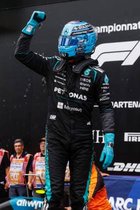 Montreal 2026, Montreal, Quebec, Canada, FIA F1 GP Canada, 63 RUSSELL George gbr , Mercedes AMG F1 Team W17 winning pole position, Qualifying