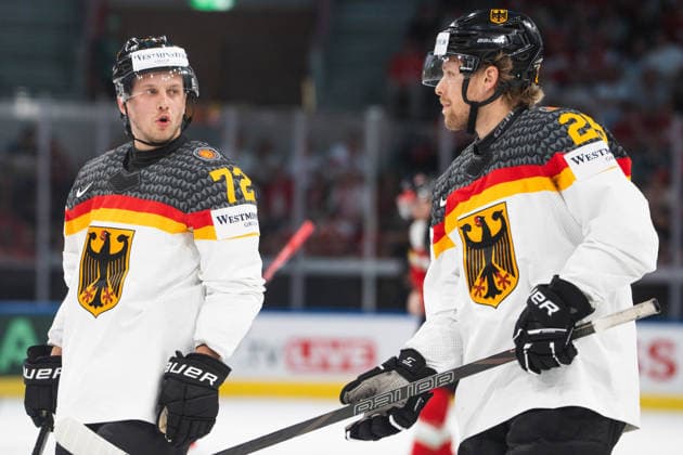 ZURICH, ZURICH - MAY 23: Dominik Kahun and Leon Hüttl of Germany during the 2026 IIHF World Championship, WM, Weltmeisterschaft match between Austria and Germany at Swiss Life Arena on May 23, 2026 in Zurich, Zurich, Switzerland.  Copyright: xLivioxBaeriswylx xSPPx Sportspressphoto_153027