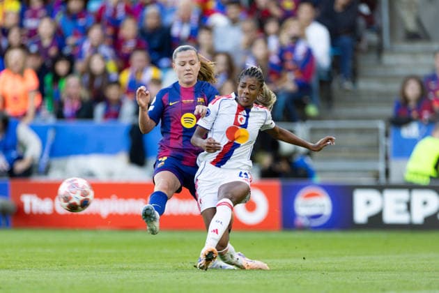 OSLO, NORWAY - MAY 23: battle for the ball during the UEFA Womens Champions League final match between Barcelona and OL Lyonnes at Ullevaal Stadium on May 23, 2026 in Oslo, Norway. (Photo by Ane Frosaker Sports Press Photo)  Copyright: xAnexFrosakerx xSPPx Sportspressphoto_153083