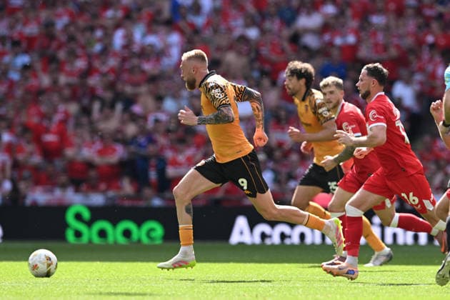 Hull City v Middlesbrough, EFL Sky Bet Championship, Play Off Final Oliver McBurnie (9) of Hull City on the attack during the EFL Sky Bet Championship match between Hull City and Middlesbrough at Wembley Stadium, London, UK on 23 May 2026. London Wembley Stadium Greater London UK Editorial use only DataCo restrictions apply See www.football-dataco.com , Copyright: xGrahamxHuntx PSI-24303-0261