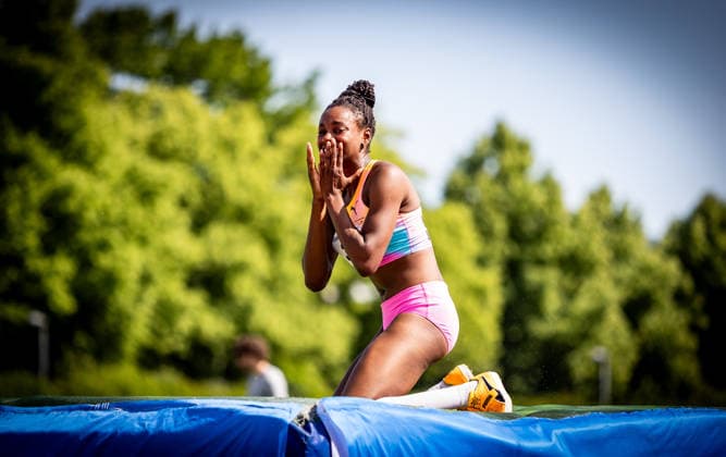 B S Kurpfalz Gala Weinheim, 23 05 2026 Delighted after a successful attempt Blessing Enatoh GER LG Nord Berlin in the womens high jump B S Kurpfalz Gala on 23 05 2026 at the Sepp Herberger Stadium in Weinheim Baden Württemberg Copyright: xBEAUTIFULxSPORTS R.xSchmittx