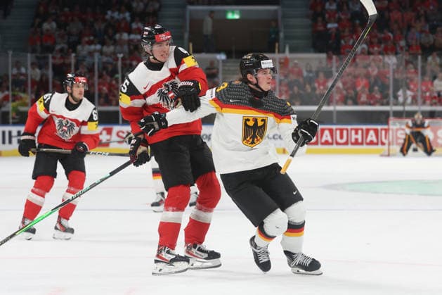 23 05 2026 Swiss Life Arena Zuerich , SWITZERLAND, Men Ice Hockey IIHF World Championship Zurich 2026 Group A AUT GER Gregor Biber li,AUT against Lukas Reichel GER