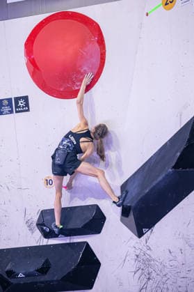 23 05 2026 Climbing Bouldering World Climbing Series Bern 2026 Final Women Annie Sanders USA Bern Bern Expo Switzerland