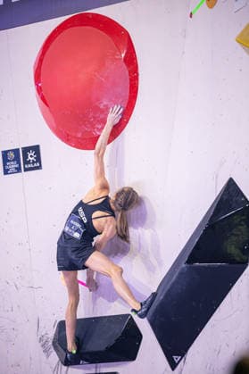 23 05 2026 Climbing Bouldering World Climbing Series Bern 2026 Final Women Annie Sanders USA Bern Bern Expo Switzerland