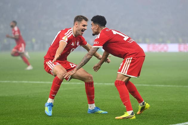 from left Josip STANISIC Bayern Muenchen , Luis DIAZ Bayern Muenchen , Jubel,Freude,Begeisterung,Aktion Fussball 83 DFB Pokal Final 2026 FC Bayern Muenchen VfB Stuttgart 3 0 am 23 05 2026, Olympiastadion in Berlin DFL DFB regulations prohibit any use of photographs as image sequences and or quasi video