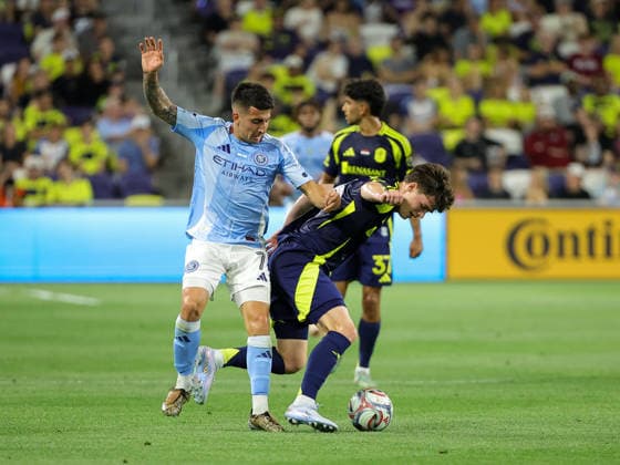May 23, 2026: New York City FC midfielder Nicolas Fernandez (7) battles for the ball during a MLS, Fussball Herren, USA match between New York City FC and Nashville SC at Geodis Park in Nashville, TN. CSM MLS 2026: New York City FC Vs Nashville SC MAY 23  - ZUMAc04_ 20260523_zma_c04_077 Copyright: xStephenxFurstx
