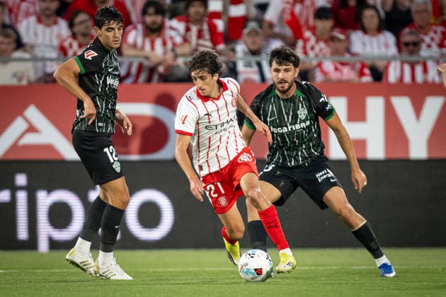 May 23, 2026, Spain: Bryan Gil (Girona FC) controls the ball during a La Liga EA Sports match between Girona FC and Elche CF at Estadi Municipal de Montilivi. Final Score: Girona FC 1 - Elche CF 1. Girona FC And Elche CF In Girona, Spain - 23 May 2026  - ZUMAs197 20260523_aaa_s197_364 Copyright: xFelipexMondinox