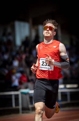 B S Kurpfalz Gala Weinheim, 23 05 2026 On the finish line Stefan Volzer GER TSV Bayer 04 Leverkusen wins the mens 110m hurdles B S Kurpfalz Gala on 23 05 2026 at the Sepp Herberger Stadium in Weinheim Baden Württemberg Copyright: xBEAUTIFULxSPORTS R.xSchmittx