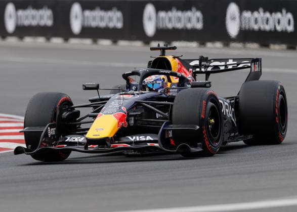 May 23, 2026, Montreal, Quebec, Canada: Max Verstappen of the Netherlands driving the (3) Oracle Red Bull Racing RB22 Red Bull Ford on track during qualifying ahead of the F1 Grand Prix of Canada at Circuit Gilles-Villeneuve on May 23, 2026 in Montreal, Quebec. F1 2026: Canada Grand Prix: Qualifyings  - ZUMAc132 20260523_fap_c132_029 Copyright: xAndrewxChinx