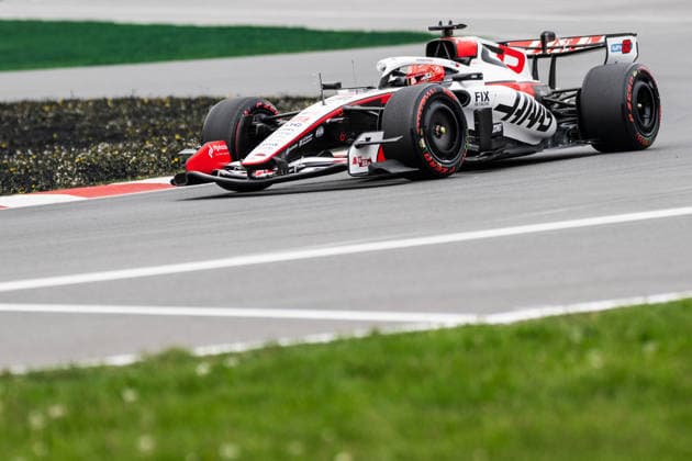 Montreal Formula 1 Canada Grand Prix - Qualifying Haas F1 Team driver Esteban Ocon (31) during the qualifying session for the 2026 Formula 1 Grand Prix du Canada at Circuit Gilles-Villeneuve in Montreal, Quebec, Canada, on May 23, 2026. Photo by Alexis Jumeau ABACAPRESS.COM Montreal Quebec Canada  Copyright: xJumeauxAlexis ABACAx