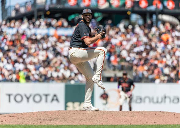 MLB, Baseball Herren, USA 2026: Chicago Vs San Francisco MAY 23 May 23 2026 San Francisco pitcher Sam Hentges (31)delivers the ball during the MLB game between Chicago White Sox and the San Francisco Giants. Thurman James CSM (Credit Image: Â Thurman James Cal Media) San Francisco Ca USA EDITORIAL USE ONLY Copyright: xx ZUMA-20260523_zma_c04_122.jpg ThurmanxJamesx csmphotothree491544