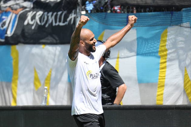 Terrence Boyd SV Waldhof Mannheim, 13 is celebrated by the fans for his assist during the BfV Cup Final VfR Mannheim SV Waldhof Mannheim 07 on 23 05 26 at Carl Benz Stadium, Mannheim xamx Photo Alfio Marino Copyright: