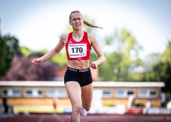 B S Kurpfalz Gala Weinheim, 23 05 2026 At the finish line Lisa Petri GER TSV Kirchhain in the womens 400m race B S Kurpfalz Gala on 23 05 2026 at the Sepp Herberger Stadium in Weinheim Baden Württemberg Copyright: xBEAUTIFULxSPORTS R.xSchmittx