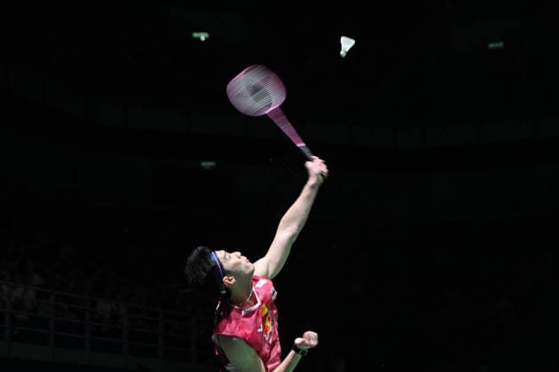 (260524) -- KUALA LUMPUR, May 24, 2026 -- Panitchaphon Teeraratsakul competes during the men s singles final match between Li Shifeng of China and Panitchaphon Teeraratsakul of Thailand at 2026 Malaysia Masters badminton tournament in Kuala Lumpur, Malaysia, May 24, 2026. (Photo by Xinhua) (SP)MALAYSIA-KUALA LUMPUR-BADMINTON-MALAYSIA MASTERS-MEN S SINGLES ChenxZeguo 