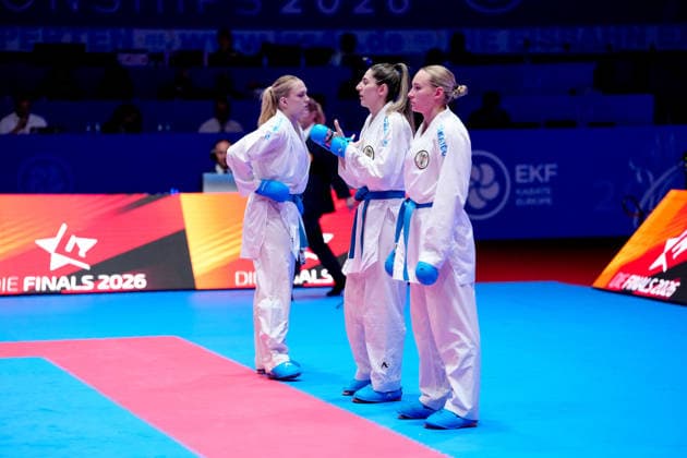Germany EKF Karate European Championship Seniors 2026 Eissporthalle, Frankfurt The Female Kumite Team Austria Cetin, Devigili, Schuetze, Topalovic disappointed after losing the bronze medal match against Team Kroazien Becirovic, Golombos, Sgardelli, Tomic, Zorko Frankfurt am Main Eissporthalle Frankfurt Hessen Germany Copyright: xKjetilxWaberx