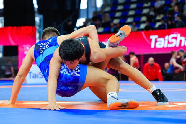 U15 Wrestling European Championships 62kg FS Charalampos Topalov GRE df Ioane Gavashelishvili GEO Copyright: xKostadinxAndonov xUnitedxWorldxWrestlingx Kostadin Andonov United World Wrestling