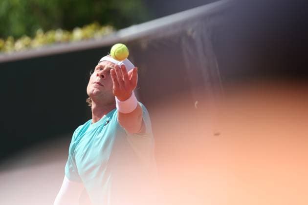 Belgian Zizou Bergs pictured in action during a first round match in the men s singles between Czech Machak and Belgian at the Roland Garros French Open tennis tournament, in Paris, France, Sunday 24 May 2026. This year s tournament takes place from 18 May to 07 June. VIRGINIExLEFOUR  x174912458x