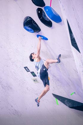 24 05 2026 Climbing Bouldering World Climbing Series Bern 2026 Semi-finals Men Elias Arriagada Krüger GER Bern Bern Expo Switzerland