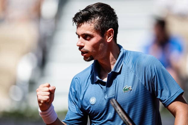 May 24, 2026, Paris, France, France: Arthur GEA of France celebrates his point during the first day of the Roland-Garros 2026, French Open 2026, Grand Slam tennis tournament at Roland-Garros Stadium on May 24, 2026 in Paris, France. Roland Garros 2026 - Day 1  - ZUMAm308 20260524_zsp_m308_012 Copyright: xMatthieuxMirvillex