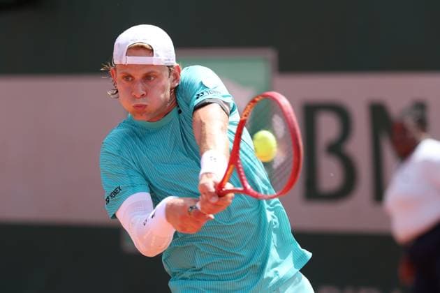 Belgian Zizou Bergs pictured in action during a first round match in the men s singles between Czech Machak and Belgian at the Roland Garros French Open tennis tournament, in Paris, France, Sunday 24 May 2026. This year s tournament takes place from 18 May to 07 June. VIRGINIExLEFOUR  x174915951x