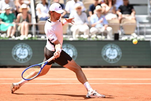French Open (Roland Garros) - Day 1 PARIS, FRANCE - MAY 24: Alexander Zverev of Germany (not seen) in action against Benjamin Bonzi of France during a first-round men s singles match on the first day of the French Open (Roland Garros) in Paris, France on May 24, 2026. Burak Akbulut Anadolu Paris France. Editorial use only. Please get in touch for any other usage.  Copyright: x2026xAnadoluxBurakxAkbulutx
