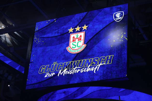 24 05 2026, xtgx, Handball, Daikin HBL, Rhein Neckar Löwen SC Magdeburg v l symbol photo, symbol image scoreboard congratulations championship Mannheim