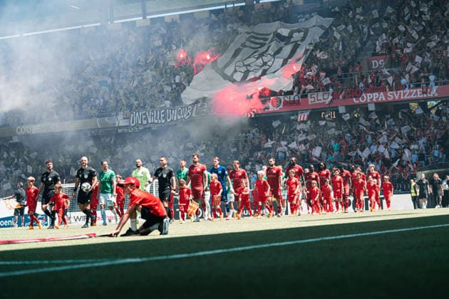 BERN, SWITZERLAND - MAI 24 : FC Stade Lausanne-Ouchy and FC St-Gallen before the final Switzerland Cup match between FC Stade Lausanne-Ouchy v FC St-Gallen at Stadion Wankdorf Bern on Mai 24th, 2026 in Bern, Switzerland (Photo by Lara Tissières Press Photo)  Copyright: xLaraxTissièresx xSPPx Sportspressphoto_153755