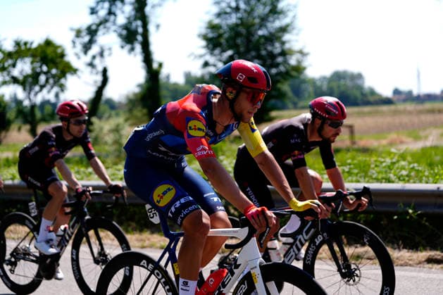 Italy™s Jonathan Milan of Lidl-Trek during Stage 15 of the Giro d™Italia, from Voghera to Milano, Italy, Sunday, May 24, 2026.  Copyright: xFabioxFerrarix xLaPressex