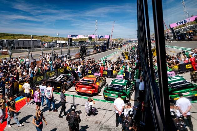 DTM, 3. + 4. Rennen Zandvoort 2026 25 McLaren 720S GT3 Evo, Dörr Motorsport: Ben Dörr, 3 BMW M4 GT3 Evo, Schubert Motorsport: Kelvin van der Linde, 11 BMW M4 GT3 Evo, Schubert Motorsport: Marco Wittmann- picture by Gruppe C Photography Zandvoort Circuit Park Zandvoort Netherlands Copyright: xGruppexCxPhotographyx