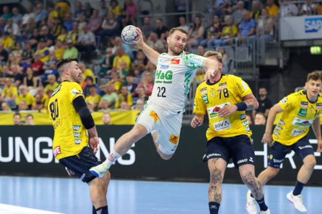 24 05 2026, xgox, Handball Daikin HBL Rhein Neckar Löwen SC Magdeburg emspor, v l Lukas Mertens Magdeburg, 22 throws goal, Torschuetze, scores goal, Treffer, scores the goal Mannheim
