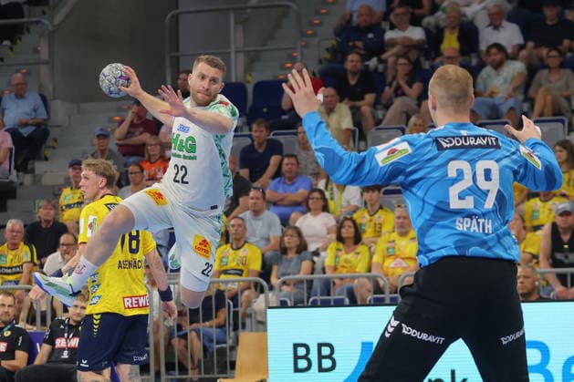 24 05 2026, xtgx, Handball, Daikin HBL, Rhein Neckar Löwen SC Magdeburg v l Lukas Mertens Magdeburg, 22 throws goal, Torschuetze, erzielt Tor, Treffer, scores the goal Mannheim