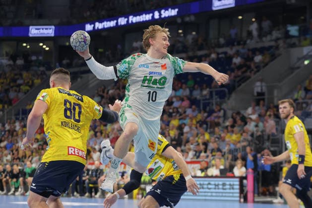 24 05 2026, xtgx, Handball, Daikin HBL, Rhein Neckar Löwen SC Magdeburg v l Gisli Thorgeir Kristjansson Magdeburg, 10 throws goal, Torschuetze, scores goal, Treffer, scores the goal Mannheim