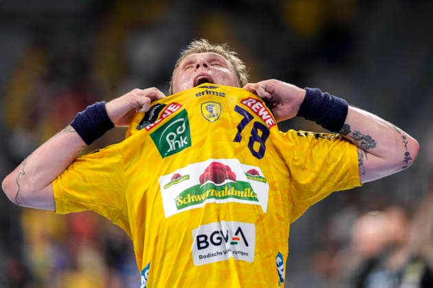 Edwin Aspenbäck RNL, 78 , Rhein Neckar Löwen player, single picture, single photo, action, action, looking disappointed, disappointment, frustration, disappointed, pessimistic, 24 05 2026, Mannheim Germany , Handball, Bundesliga, Rhein Neckar Löwen SC Magdeburg xozx