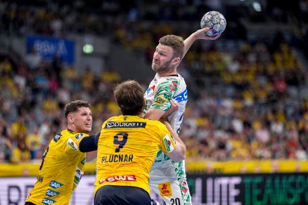 from left Sebastian Heymann RNL, 13 , Steven Plucnar Jacobsen RNL, 9 , Philipp Weber SCM, 20 , during jump shot, throw, goal shot, action, action scene, 24 05 2026, Mannheim Germany , Handball, Bundesliga, Rhein Neckar Löwen SC Magdeburg xozx
