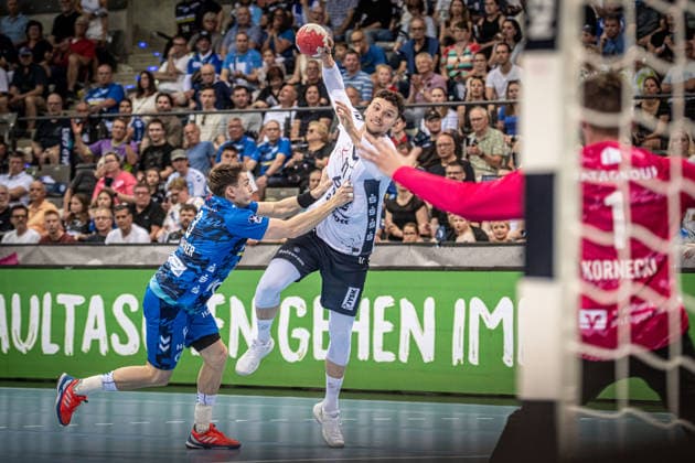 Marko Grgic SG Flensburg Handewitt, 17 vs Max Haefner TVB Stuttgart, 03 , left , in goal Mateusz Kornecki TVB Stuttgart, 01 GER, TVB Stuttgart SG Flensburg Handewitt, DAIKIN HBL, Handball, Bundesliga, Matchday 32, Season 2025 2026, 24 05 2026 GER, TVB Stuttgart SG Flensburg Handewitt, DAIKIN HBL, Handball, Bundesliga, Matchday 32, Season 2025 2026, 24 05 2026 Stuttgart Copyright: xSandyxDinkelackerx EP_SDR