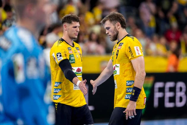 v li Sebastian Heymann RNL, 13 , Steven Plucnar Jacobsen RNL, 9 , Rhein Neckar Löwen player, disappointed about the defeat, disappointment after the final whistle, highlight, loser, lost, frustration, disappointed, pessimistic, 24 05 2026, Mannheim Germany , Handball, Bundesliga, Rhein Neckar Löwen SC Magdeburg xozx