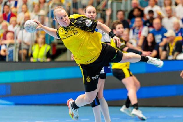 Lisa Antl Borussia Dortmund, 09 in goal throw GER, HSG Blomberg Lippe vs Borussia Dortmund, Handball, 1 Bundesliga Women, Play Offs, Final, Match 2, 24 05 2026 GER, HSG Blomberg Lippe vs Borussia Dortmund, Handball, 1 Bundesliga Women, Play Offs, Final, Match 2, 24 05 2026 Blomberg Copyright: xEibner-Pressefoto JanxRollingerx EP_JSK