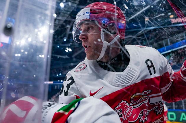 FRIBOURG, SWITZERLAND MAY 24 Patrick Russell of Denmark in action during the 2026 IIHF Ice Hockey World Championship Switzerland game between Denmark and Italy at BCF Arena on May 24, 2026 in Fribourg, Fribourg Fribourg BCF Arena Fribourg Switzerland Copyright: xJustPictures.ch JarixPestelaccix jp-en-EuSpIm-JP6_JAR_Denmark_Italy_24May2026_00017