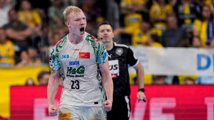 Goalscorer Magnus Saugstrup SCM, 23 , player of SC Magdeburg, cheers about a goal, cheer, cheer, goal celebration, celebrate the goal, goal, celebration, cheers about the goal, rejoicing, joy, rejoices, optimistic, positive, game scene, highlight, single picture, single photo, action, action, 24 05 2026, Mannheim Germany , Handball, Bundesliga, Rhein Neckar Löwen SC Magdeburg xozx