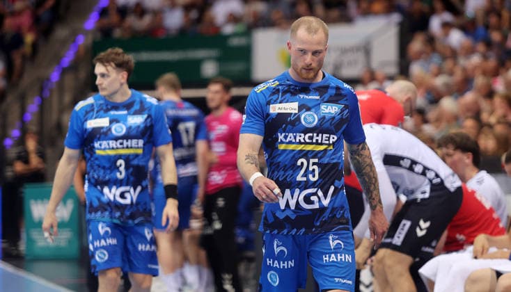 Stuttgart , Handball Daikin Bundesliga TVB Stuttgart vs SG Flensburg Handewitt , Patrick Zieker TVB