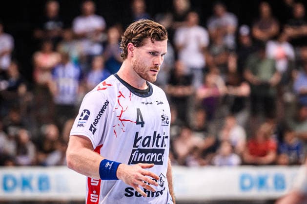 Johannes Golla SG Flensburg Handewitt, 04 pensive, critical look in the first half GER, TVB Stuttgart SG Flensburg Handewitt, DAIKIN HBL, Handball, Bundesliga, Matchday 32, Season 2025 2026, 24 05 2026 GER, TVB Stuttgart SG Flensburg Handewitt, DAIKIN HBL, Handball, Bundesliga, Matchday 32, Season 2025 2026, 24 05 2026 Stuttgart Copyright: xSandyxDinkelackerx EP_SDR